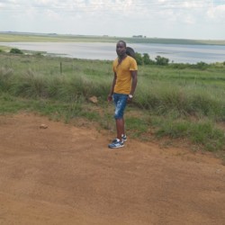 Nathi is looking for singles for a date