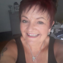 Julie is looking for singles for a date